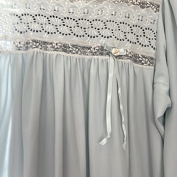 NWTChristianDiorFabulousNightGown.SaksFifthAve.Baby Blue.Luxurious Lace.VTG&rare - Picture 7 of 10